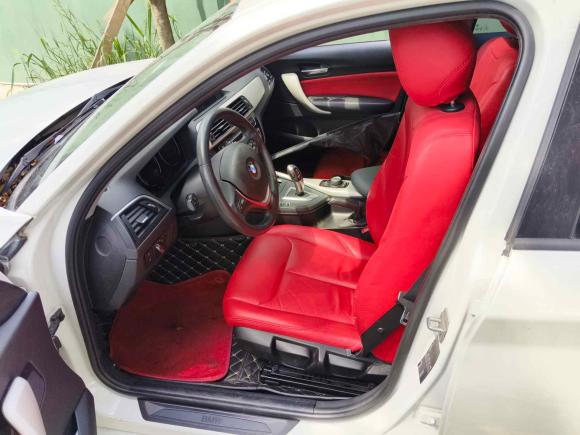 [上海·苏E] 二手宝马宝马1系2018款 118i 领先型