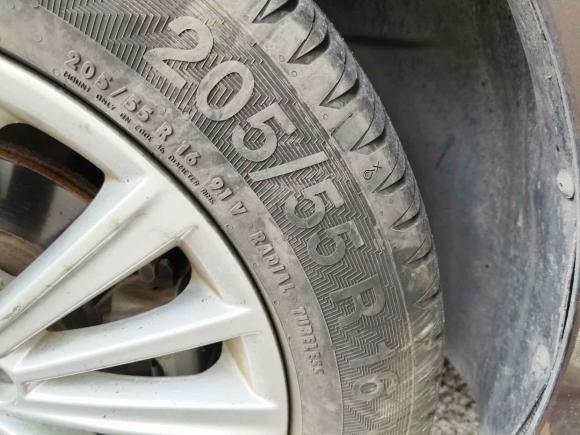 [上海·沪C] 二手大众朗行2013款 1.6L 自动舒适型