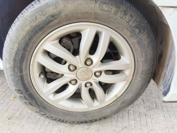 [深圳·粤B] 二手现代悦动2011款 1.6L 自动舒适型