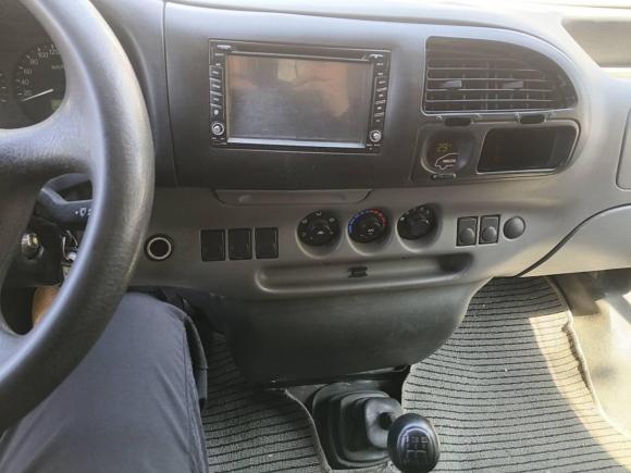 [义乌·浙G] 二手福特经典全顺2013款 2.8T柴油冰白物流车长轴中顶JX493ZLQ4