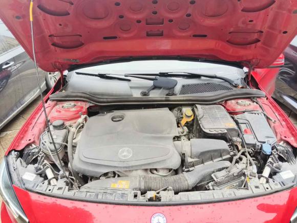 [南通·苏F] 二手奔驰奔驰GLA2015款 GLA 200 动感型