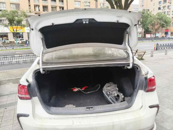 [杭州·浙A] 二手北京汽车北京EU52018款 R500 智风版