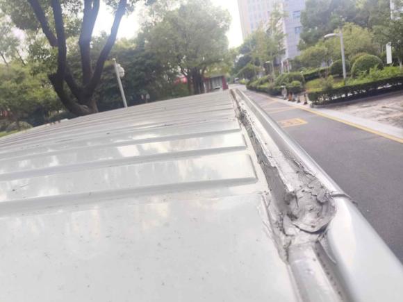 [苏州·苏U] 二手上汽大通MAXUS新途V802019款 2.5T经典款6挡手动傲运通短轴中顶5/6座