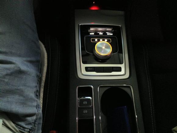 [上海·沪A] 二手荣威荣威i6新能源2017款 45T 混动互联智享版