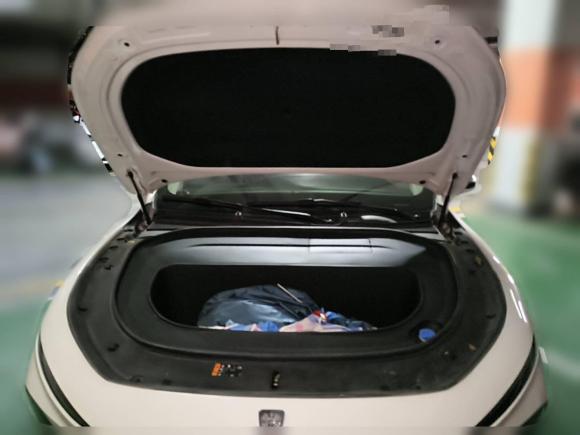 [合肥·皖A] 二手荣威荣威D72023款 EV 510km 后驱旗舰版