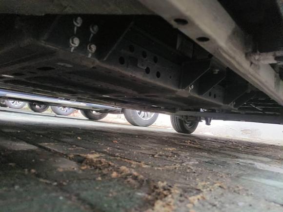 [武汉·粤A] 二手上汽大通MAXUS大通EV302023款 纯电智能物流专家长轴宁德时代