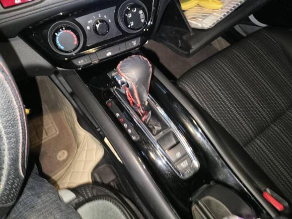 [杭州·浙A] 二手本田缤智2015款 1.8L CVT两驱精英型