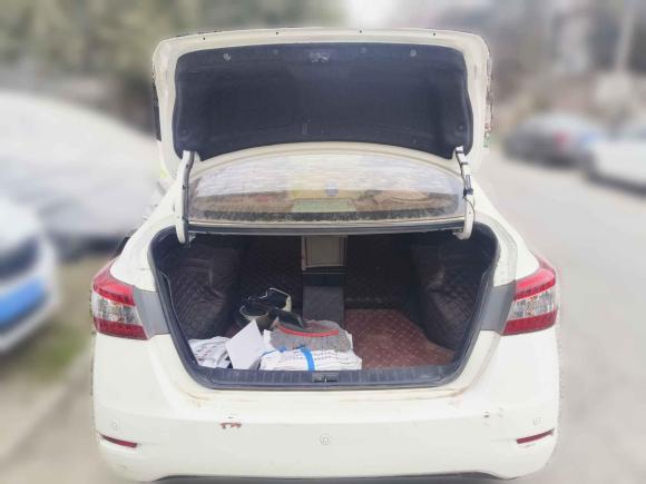 [西安·陕U] 二手日产轩逸2012款 1.6XL 手动豪华版