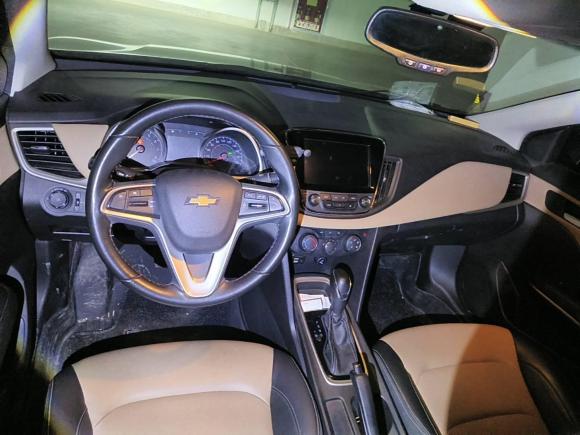 [西安·陕C] 二手雪佛兰科鲁泽2020款 320 自动悦畅版