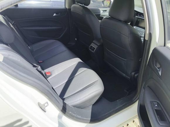 [常州·苏D] 二手标致标致4082014款 1.8L 自动豪华版