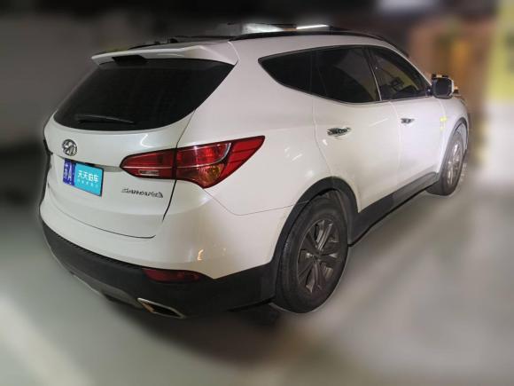 [上海·苏A] 二手现代胜达2013款 2.4L 自动两驱智能型