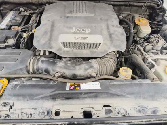 [上海·沪B] 二手Jeep牧马人2014款 3.0L Sahara 四门版