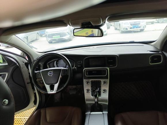 [佛山·粤E] 二手沃尔沃沃尔沃S602018款 S60L T4 智远版