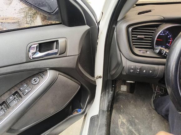 [南通·苏F] 二手起亚起亚K52015款 2.0L 自动LUX