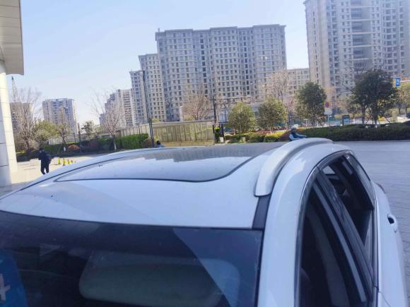 [嘉兴·浙F] 二手一汽森雅R92018款 1.2T 自动豪华智尚型