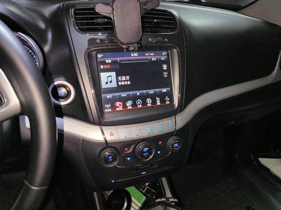 [成都·川A] 二手道奇酷威2015款 2.0TD 四驱尊尚版