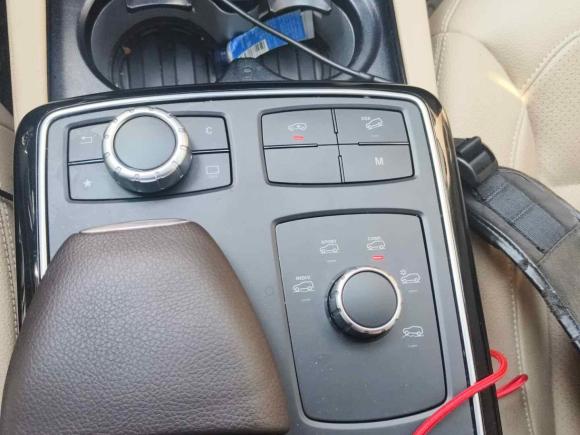 [广州·琼A] 二手奔驰奔驰GLE2018款 GLE 400 4MATIC 臻藏版