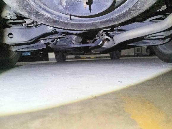 [上海·沪A] 二手英菲尼迪英菲尼迪QX602014款 2.5 S/C Hybrid 两驱卓越版