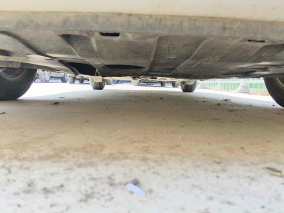 [无锡·苏B] 二手现代悦动2017款 1.6L 手动悦值版GLS