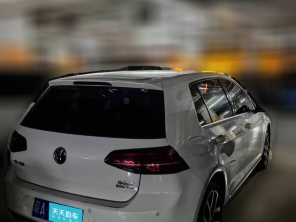 [广州·粤A] 二手大众高尔夫2018款  230TSI 自动豪华型