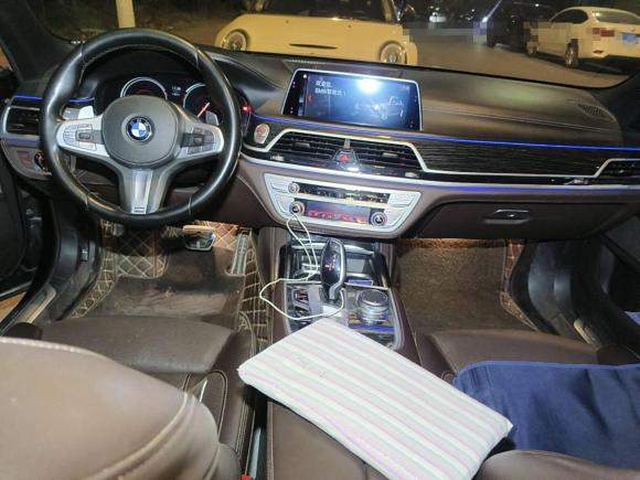 [济南·鲁A] 二手宝马宝马7系2018款 730Li 尊享型 M运动套装