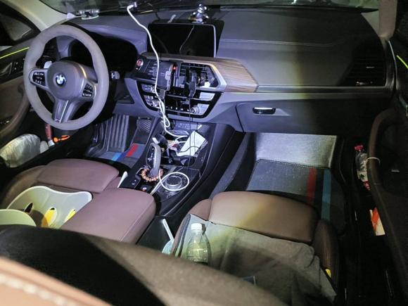 [上海·沪A] 二手宝马宝马X32021款 xDrive28i M运动套装