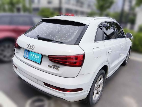 [杭州·浙A] 二手奥迪奥迪Q32016款 30 TFSI 时尚型