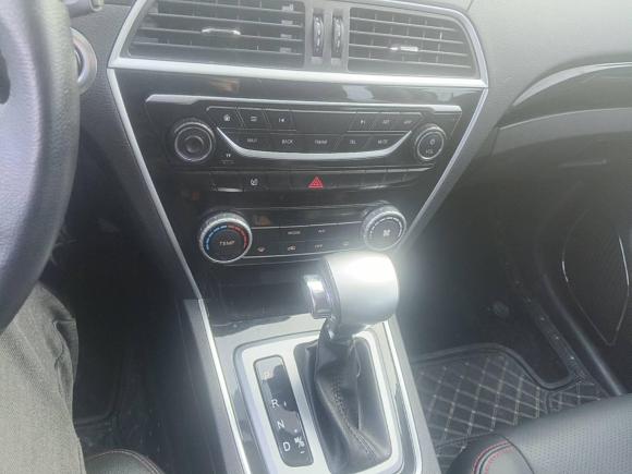 [成都·川G] 二手猎豹汽车猎豹CS102017款 2.0T 自动都市型