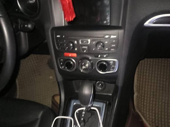 [武汉·鄂F] 二手雪铁龙雪铁龙C4L2014款 1.6THP 智驱版 自动劲智型