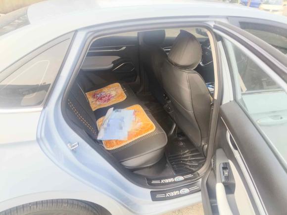 [宁波·闽B] 二手吉利汽车帝豪2023款 第4代冠军版 1.5L CVT旗舰型