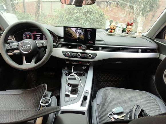 [上海·沪B] 二手奥迪奥迪A4L2022款 40 TFSI 时尚动感型