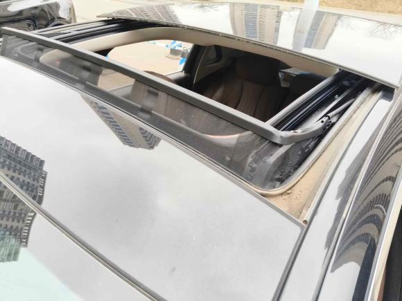 [南京·苏A] 二手奔驰奔驰E级2020款 改款 E 300 L 时尚型