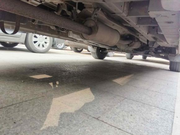 [义乌·浙G] 二手福特新世代全顺2016款 2.2T长轴6/7座中顶多功能车