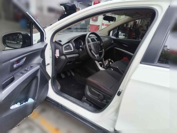 [上海·沪B] 二手铃木锋驭2015款 1.6L 手动两驱进取型