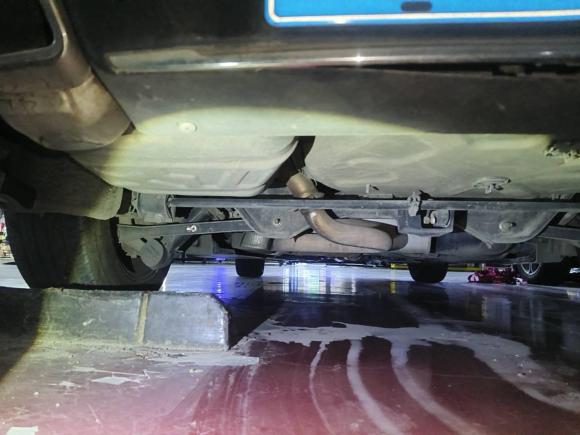 [济南·鲁A] 二手标致标致5082013款 2.3L 罗兰·加洛斯版