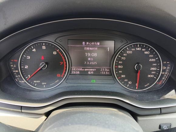 [无锡·苏B] 二手奥迪奥迪A4L2017款 40 TFSI 进取型