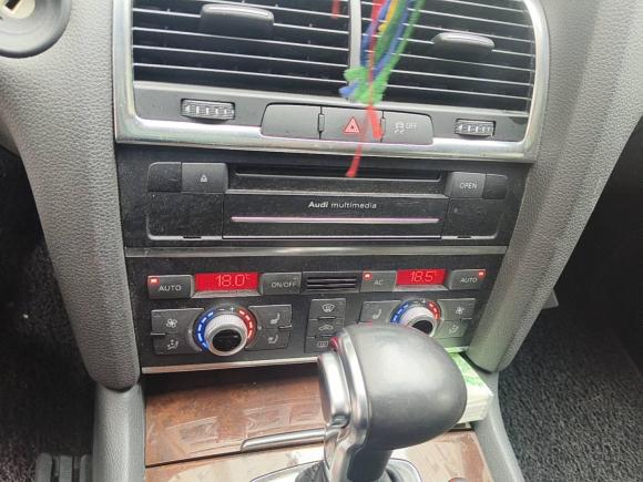 [温州·浙C] 二手奥迪奥迪Q72012款 3.0 TFSI 进取型(200kW)