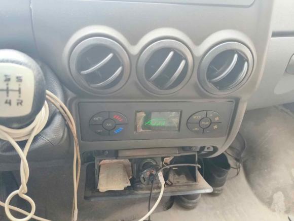 [金华·苏F] 二手依维柯依维柯褒迪2012款 2.5T-A32 基本型