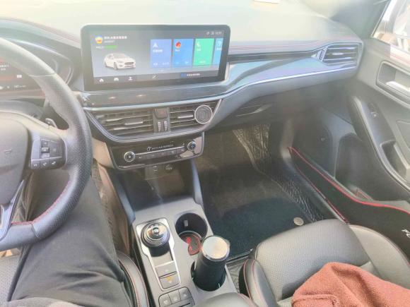 [青岛·苏J] 二手福特福克斯2021款 两厢 EcoBoost 180 自动ST Line