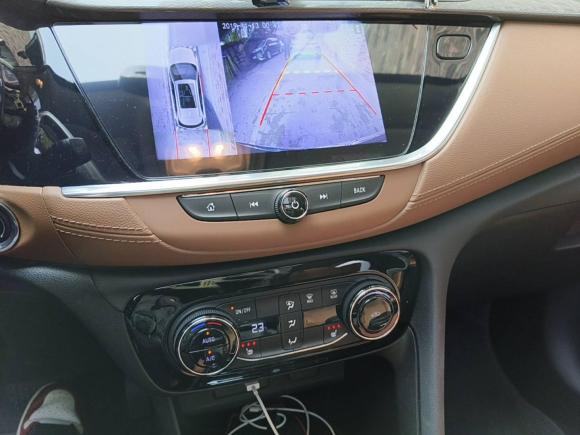 [上海·沪B] 二手别克昂科拉GX2020款 20T CVT两驱旗舰型