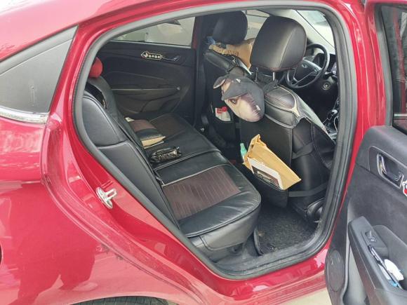 [西安·陕A] 二手奇瑞艾瑞泽52016款 1.5L CVT领潮版