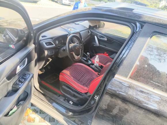 [湖州·云A] 二手SWM斯威汽车SWM斯威X72016款 1.5T 手动豪华型 7座