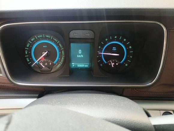 [南昌·赣A] 二手别克别克GL82015款 2.4L 豪华商务尊享版