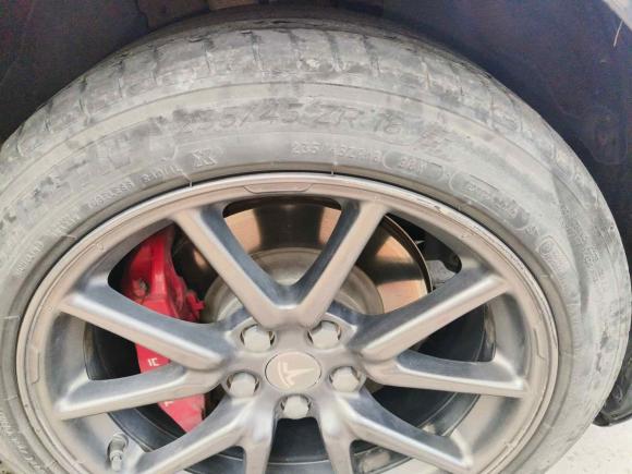 [济南·鲁A] 二手特斯拉Model 32019款 标准续航后驱升级版