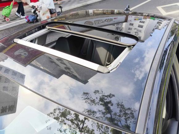 [无锡·苏B] 二手现代伊兰特2022款 1.5L CVT LUX黑骑士限量版