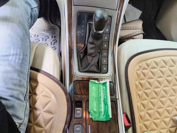 [上海·沪N] 二手荣威荣威e9502016款 1.4T 豪华版