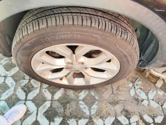 [上海·沪A] 二手路虎发现神行2016款 2.0T HSE