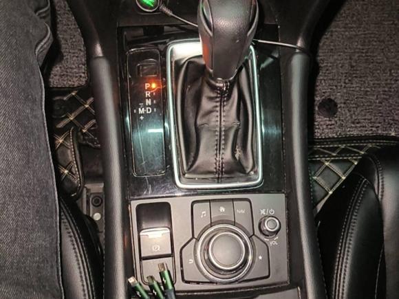 [杭州·浙A] 二手马自达马自达3 昂克赛拉2017款 两厢 1.5L 自动豪华型 国V