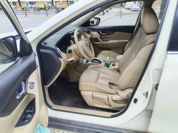 [南昌·赣A] 二手日产奇骏2014款 2.0L CVT舒适版 2WD