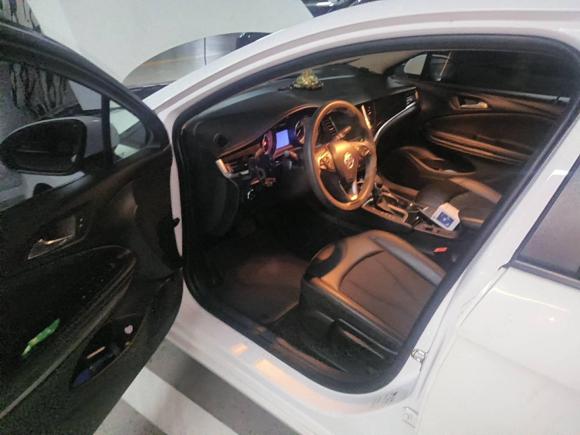 [杭州·闽G] 二手别克威朗2017款 三厢 20T 双离合领先型